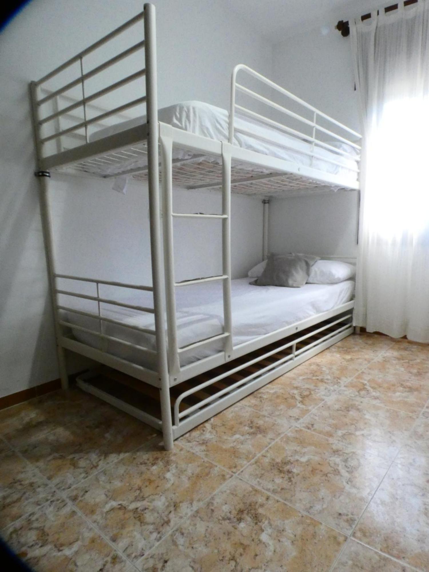 Apartamento Tiebas, Кембрилс Екстериор снимка